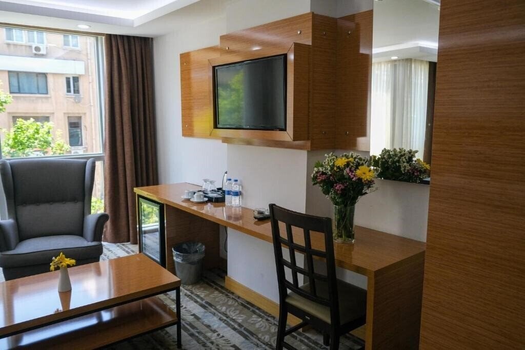 Изображение Bulvar Hotel 3*