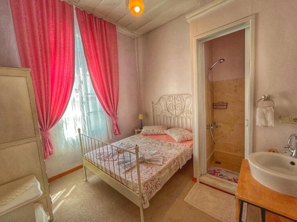 Зображення Eolya Konukevi 3*