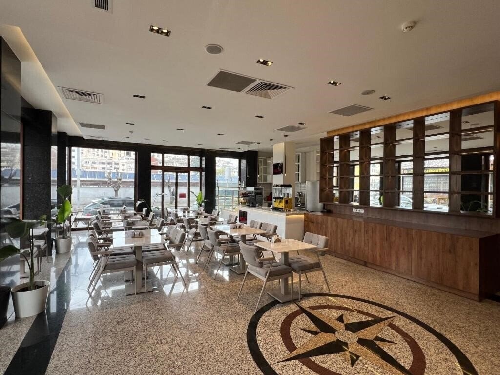 Готель Istanblu Hotel Izmir 4*
