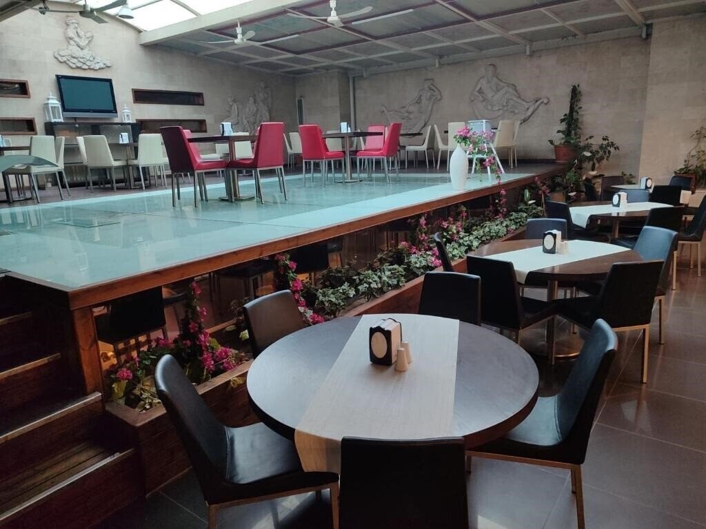 Фото May Park Hotel Izmir 4*