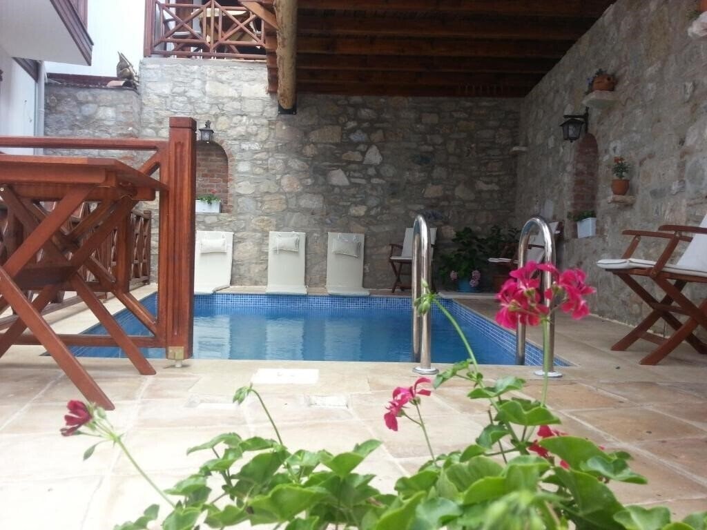 Отель Amazon Petite Palace (Selcuk) 3*