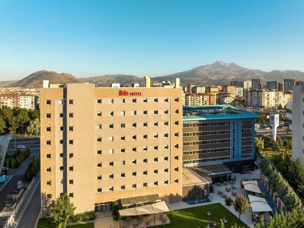 Готель Ibis Kayseri 3*