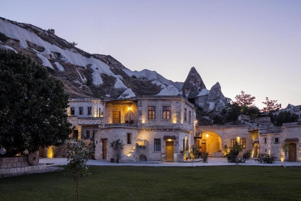 Фотография Lunar Cappadocia Hotel Special Category отельный комплекс 