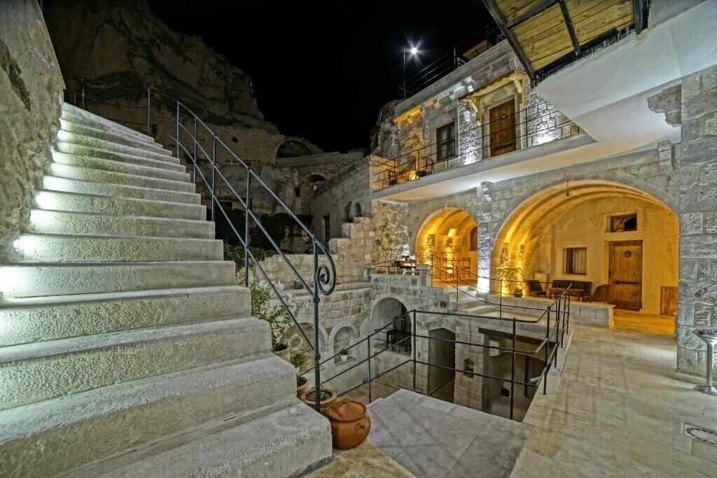 Изображение Risus Cave Suites No Certificate 1*