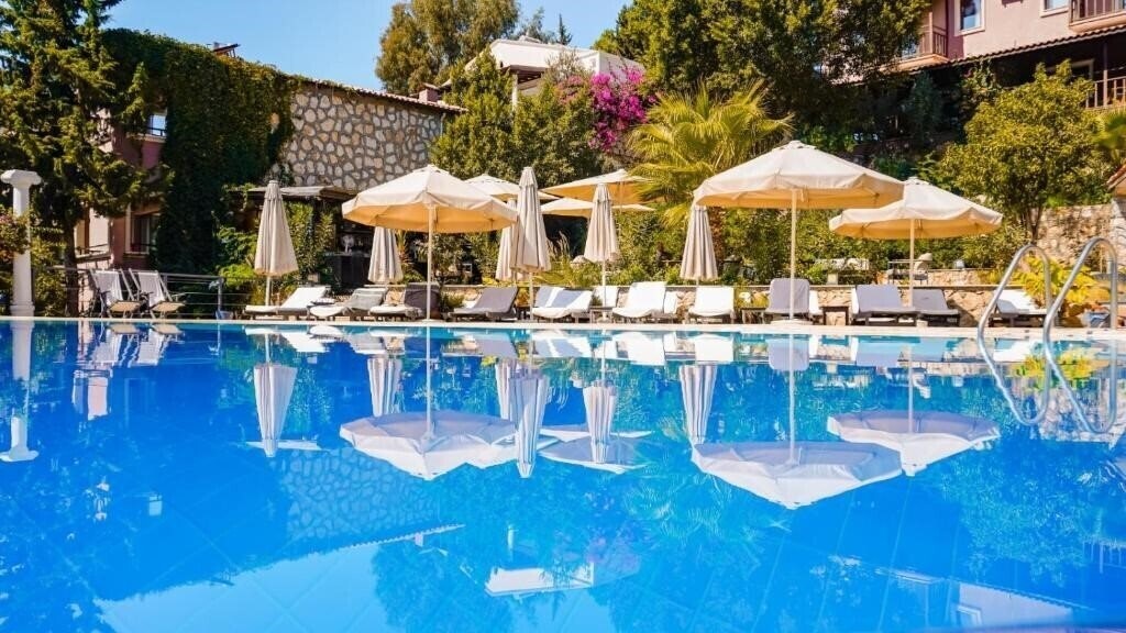 Готель True Blue Boutique Hotel Kalkan 4*