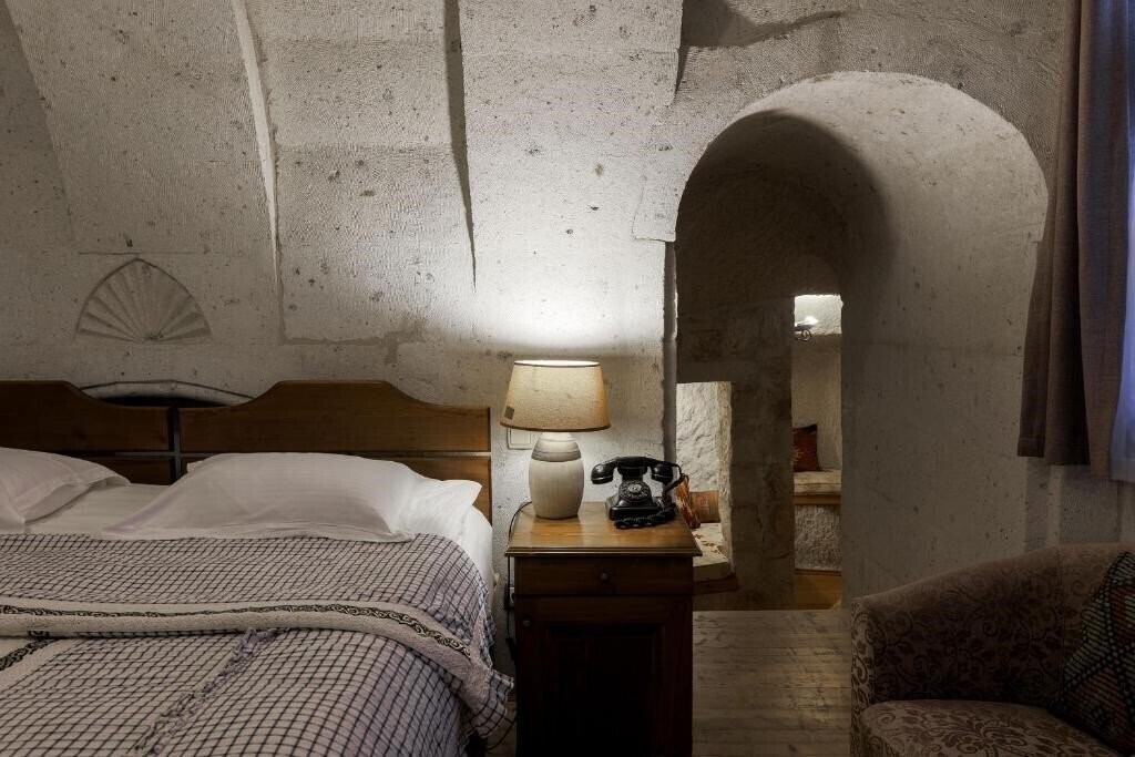 Готель Cappadocia Cave Suites 4*