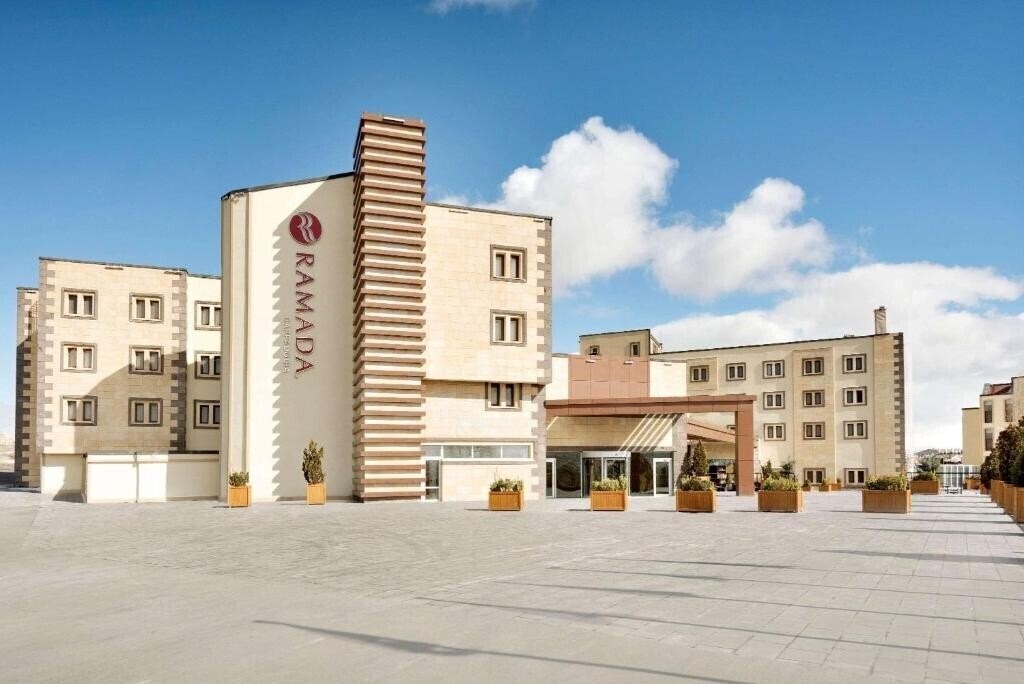Отель Ramada by Wyndham Cappadocia 5*