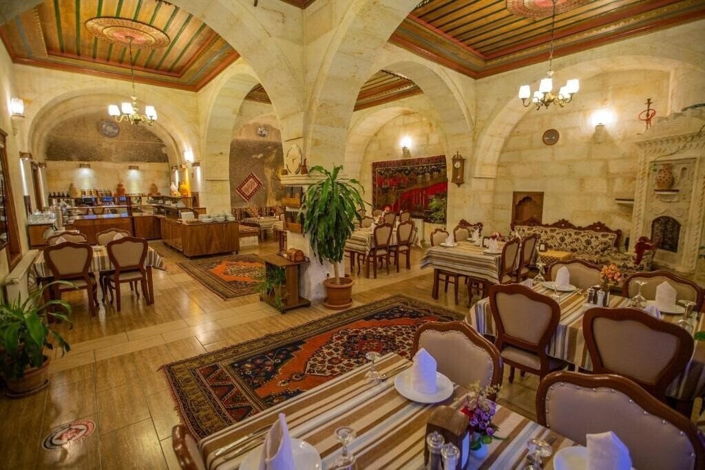 Фотография Stone House Cave 3*