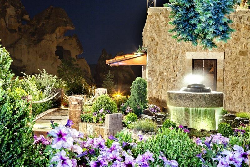 Фотографія Yunak Evleri Cave Hotel 5*