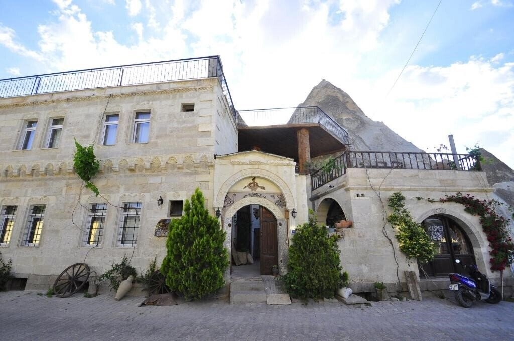 Отель Kismet Cave House 4*