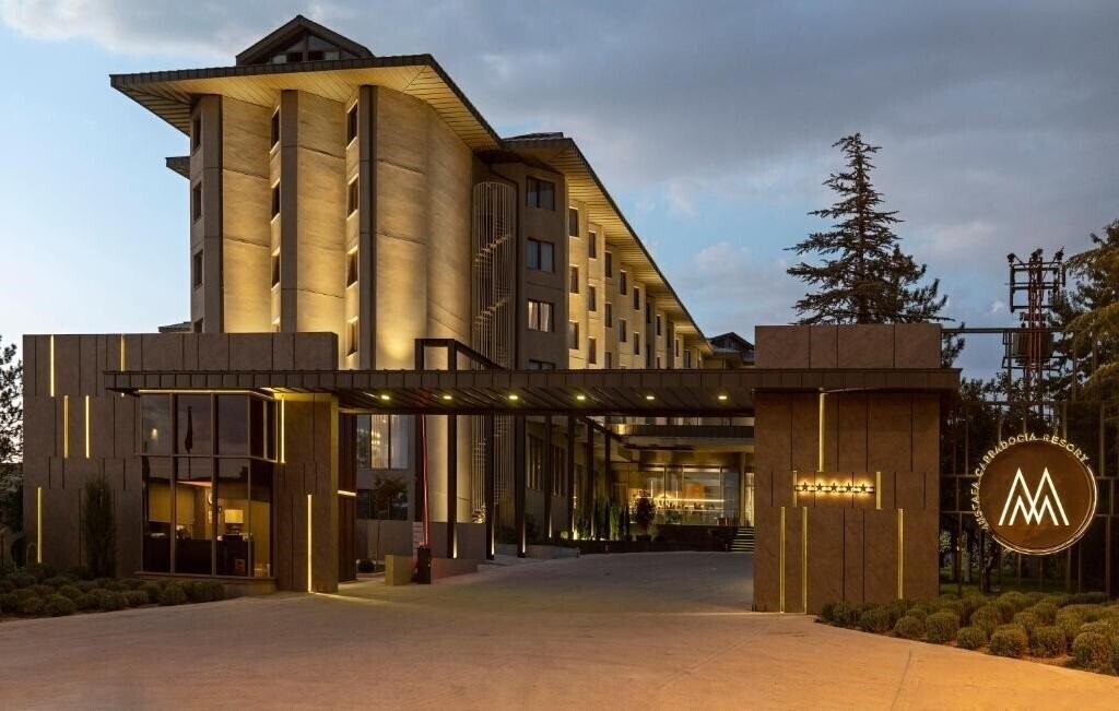 Отель Mustafa Hotel 4*