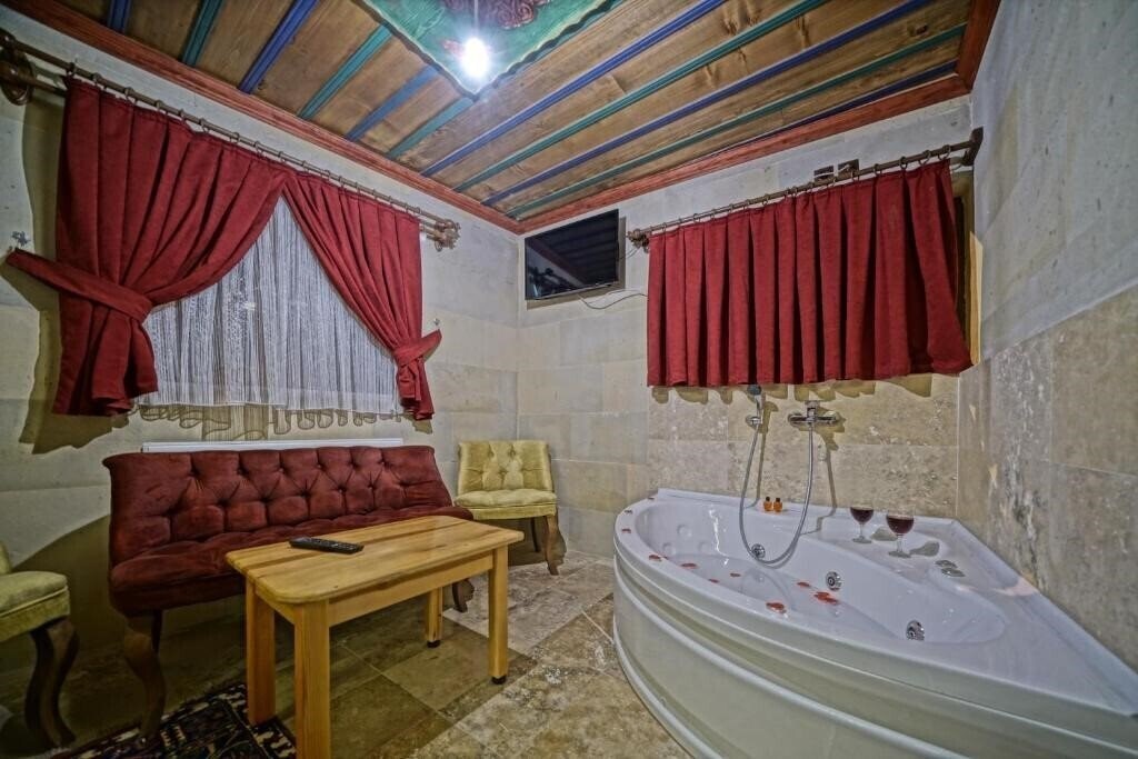 Фотографія Cappa Villa Cave 3*