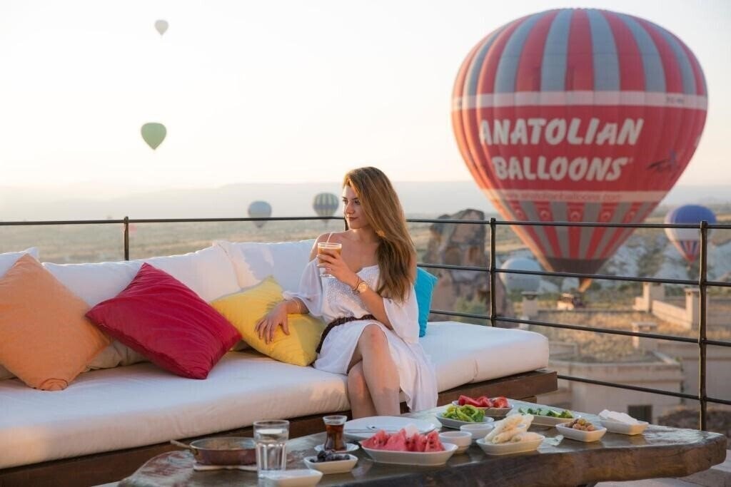 Готель Helike Cave Hotel 3*