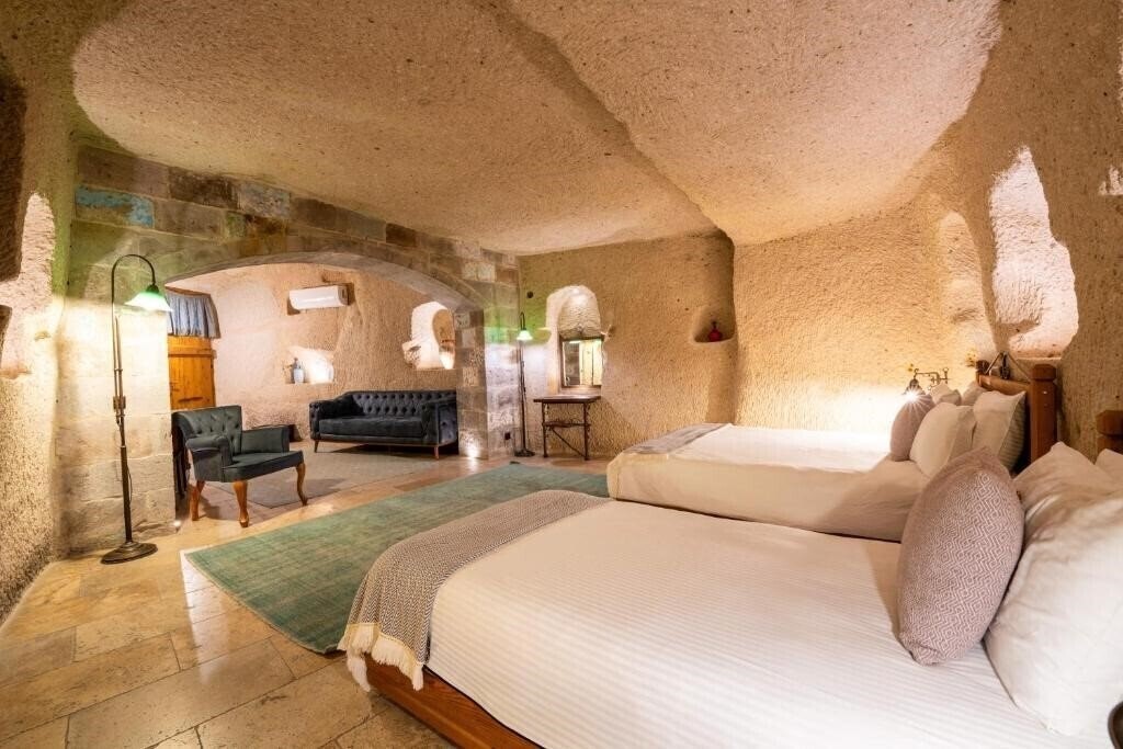 Фотография Design Cave Hotel 3*