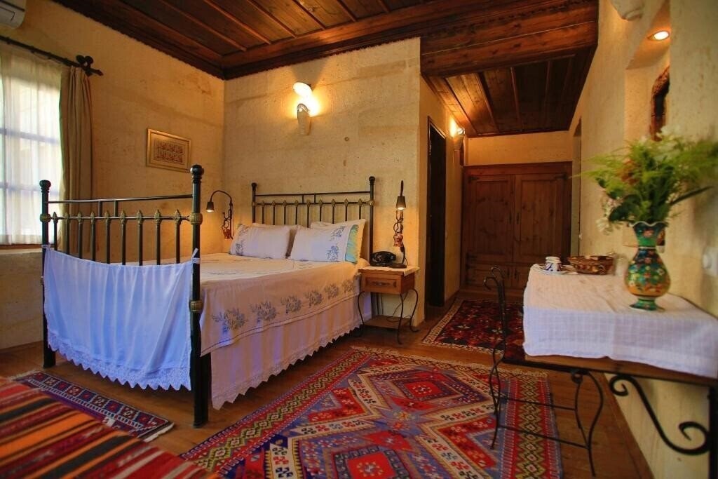Фотографія Selcuklu Evi Cave Hotel 3*