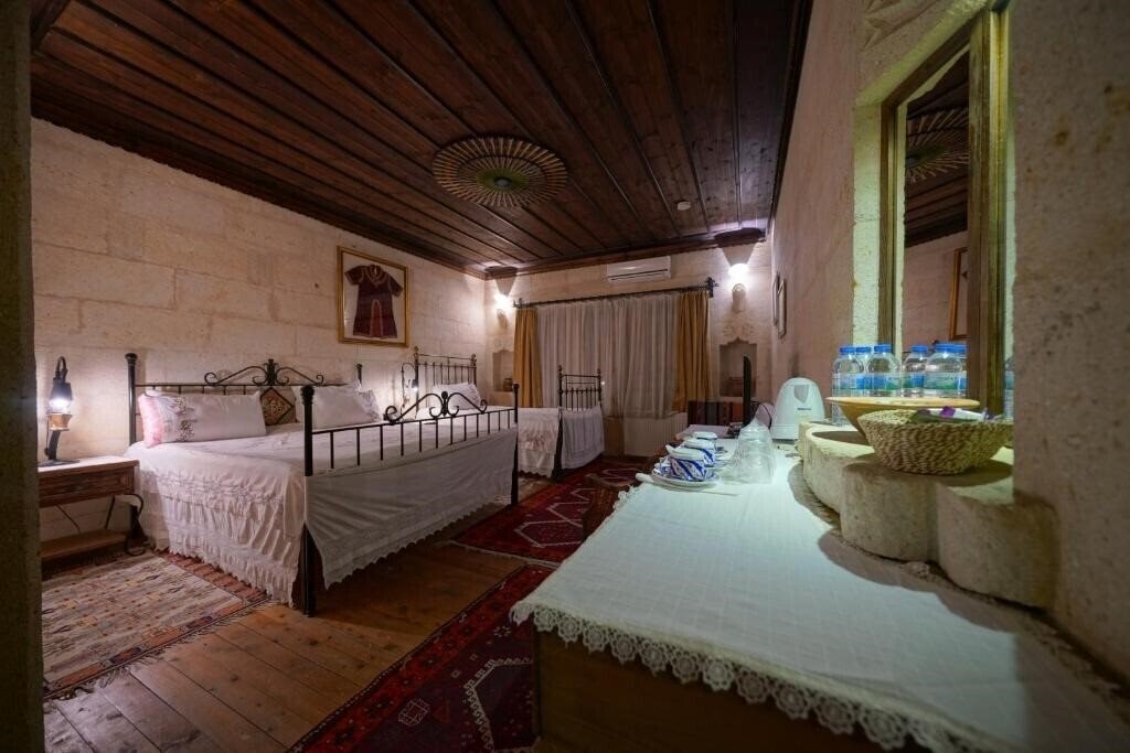 Зображення Selcuklu Evi Cave Hotel 3*