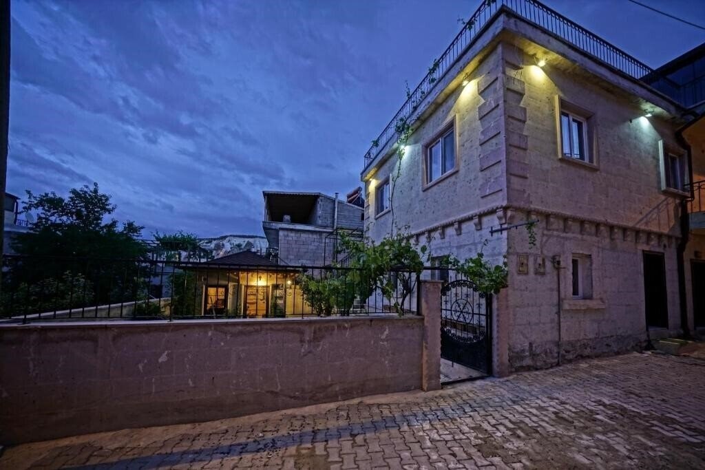 Готель Epoch Stone House (ex. Cappadocia Panda Hostel) 3*