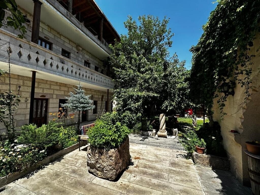 Фотография Anatolia Raymonde Cave Hotel (ex. Anatolia Pension) 3*