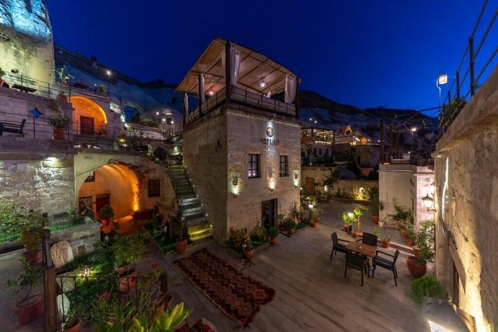 Изображение Artemis Cave Suites 3*