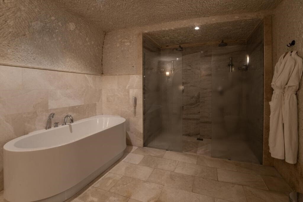 Картинка Artemis Cave Suites 3*