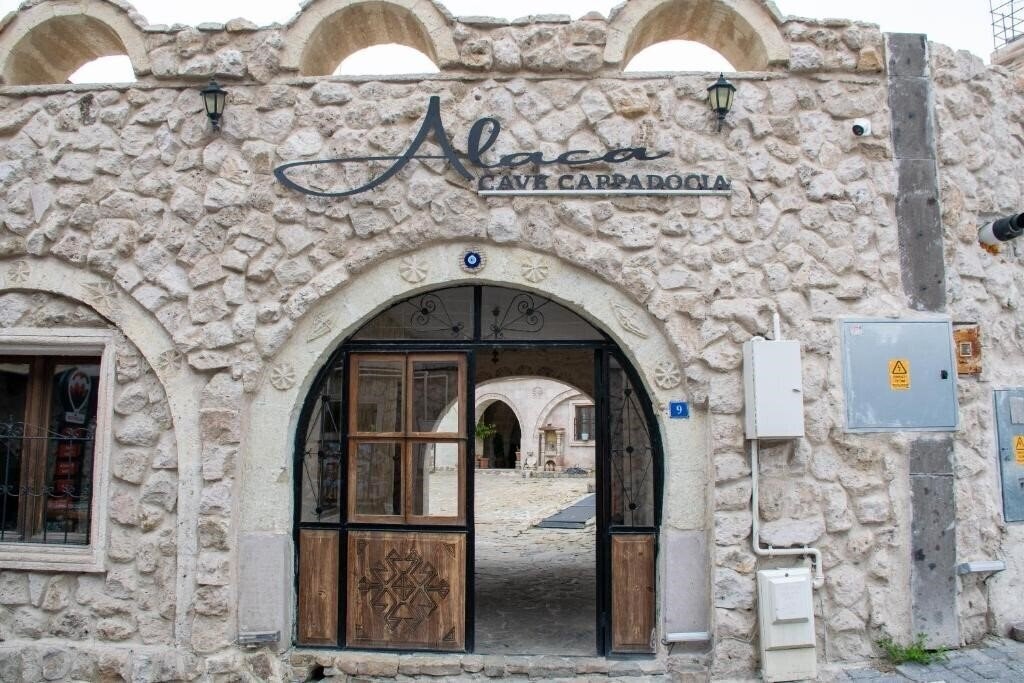 Фото Alaca Cave Cappadocia 3*
