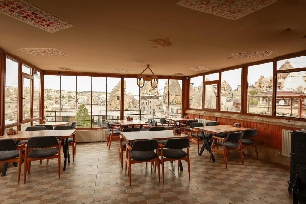 Фото Mia Cappadocia Cave Hotel 2*