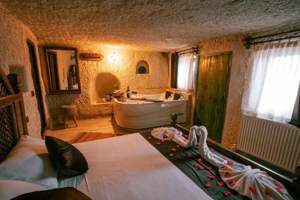 Фотография Mia Cappadocia Cave Hotel 2*