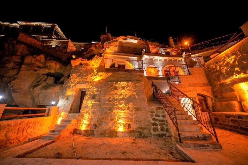 Картинка Fairyland Cave Hotel 2*