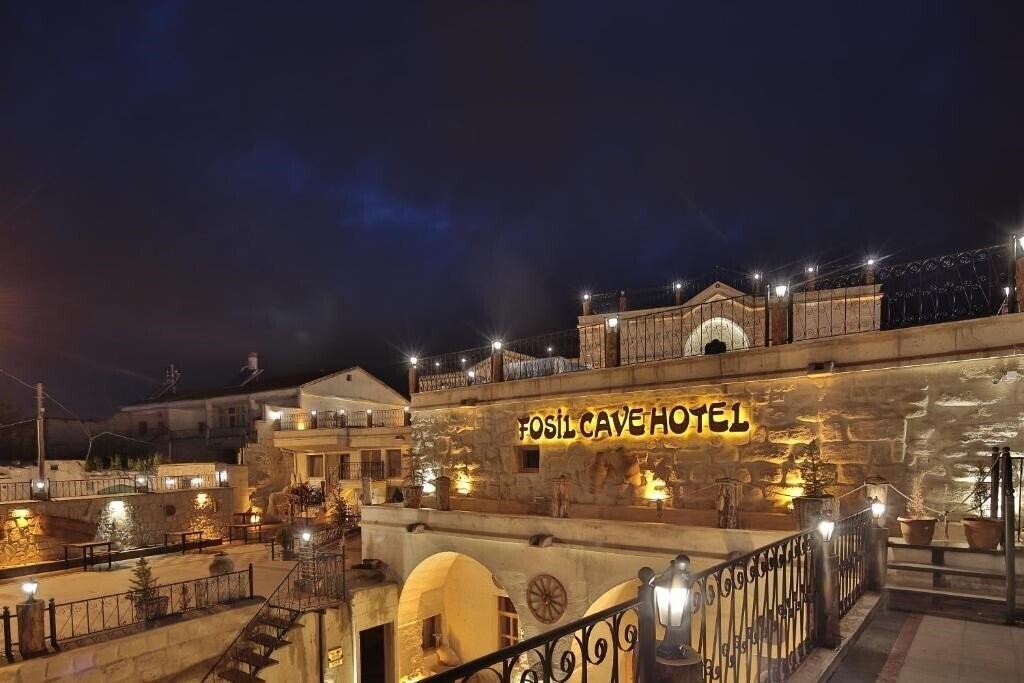 Отель Fosil Cave Hotel 4*