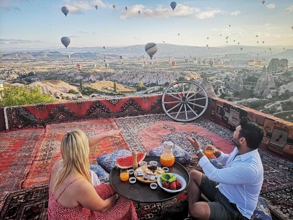 Готель Hermes Cave Hotel 3*