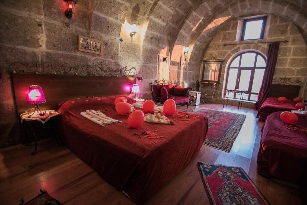 Готель Kapadokya Ihlara Konaklari (ex. Cappadocia Ihlara Mansions & Caves, Cappadocia Antique Gelveri Cave Hotel) 3*