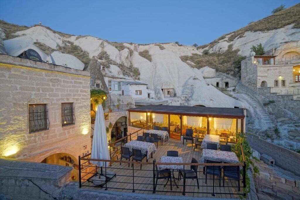Отель Melek Cave Hotel 3*