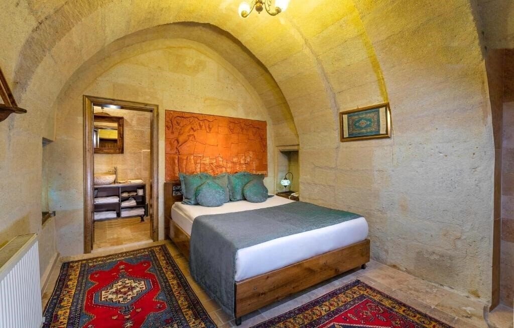 Отель Mystic Cave House Hotel 3+* 3*