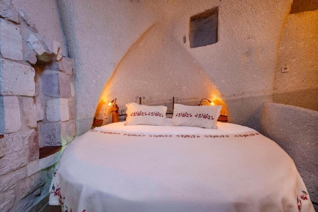 Зображення Panoramic Cave Pension 3*