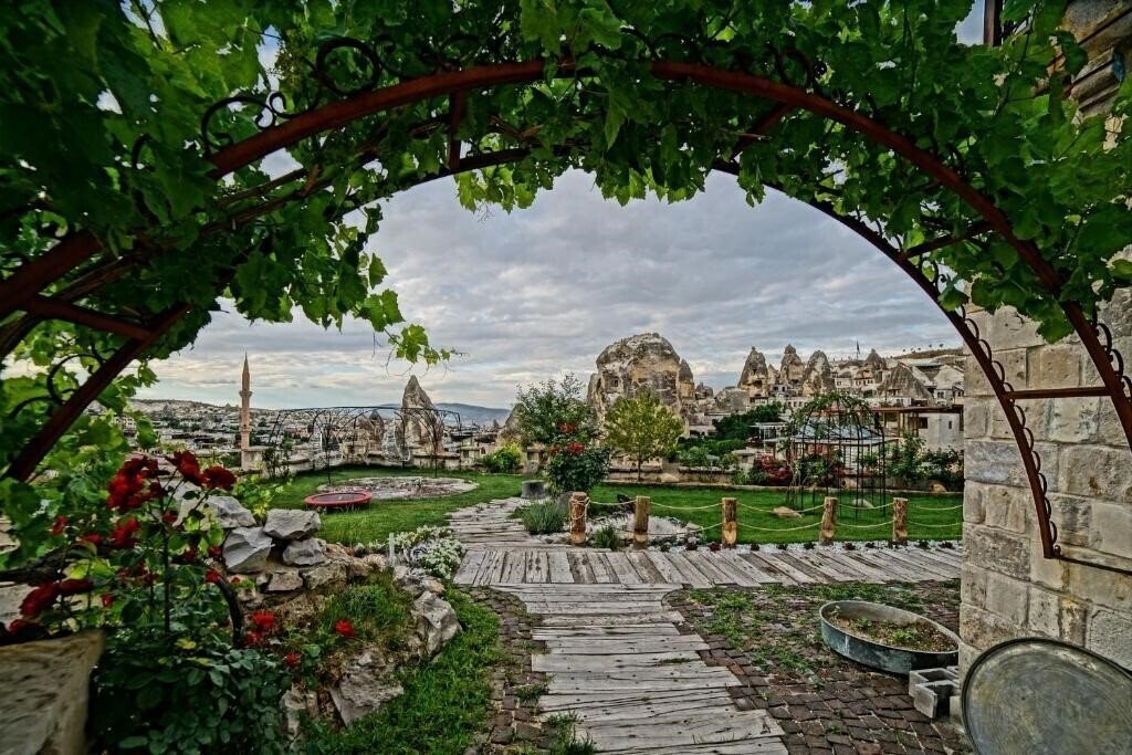 Картинка Panoramic Cave Pension 3*
