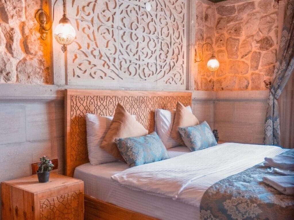 Фото Turbel Cave Hotel 3*