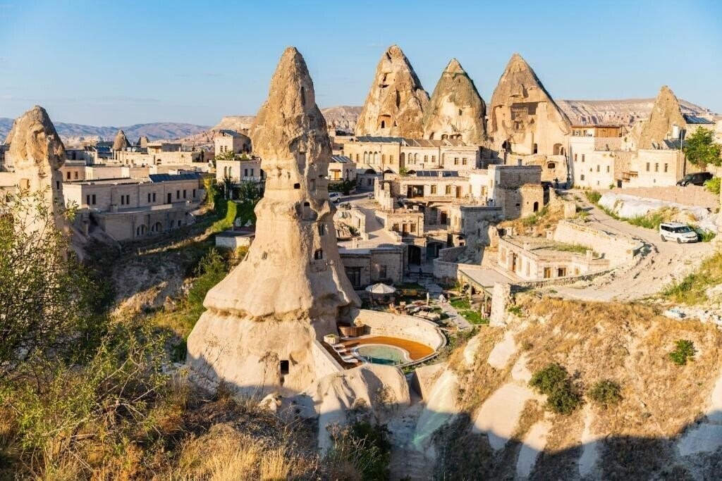 Отель Aza Cave 5*