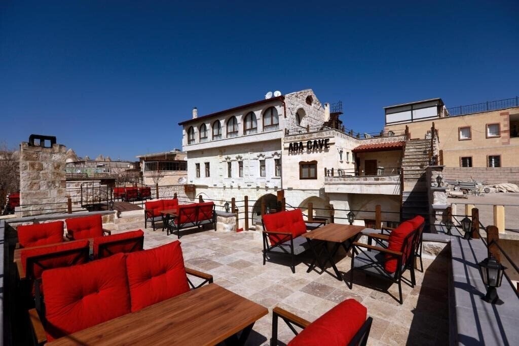 Фото Ada Cave Suites 4*