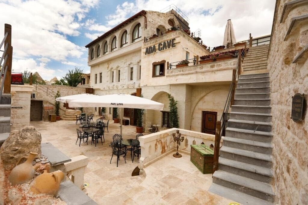 Фотографія Ada Cave Suites 4*
