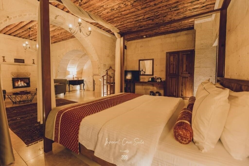 Картинка Nino Cave Suites 4*