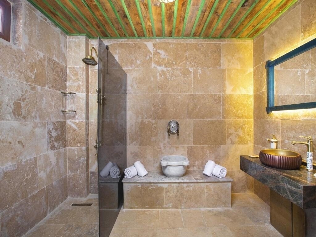 Фотографія Rapsodi Stone Suites 3*
