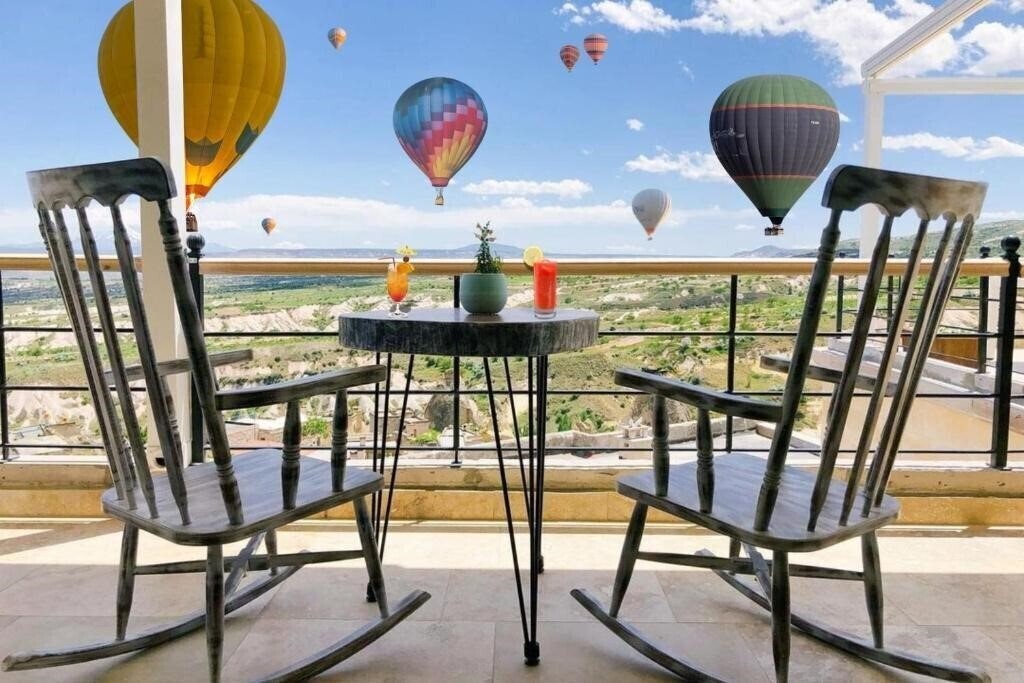 Отель Karlik Cave Suite Hotel 4*