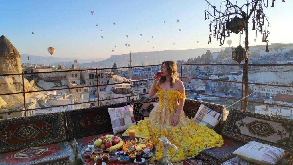 Отель Antique Terrace Hotel 3*