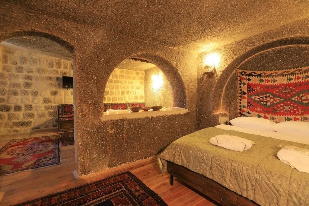 Фото Antique Terrace Hotel 3*