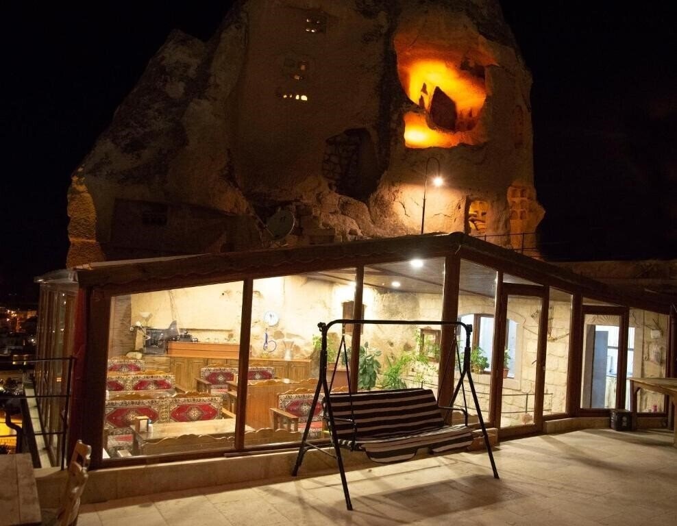 Фото Zeus Cave Suites 4*