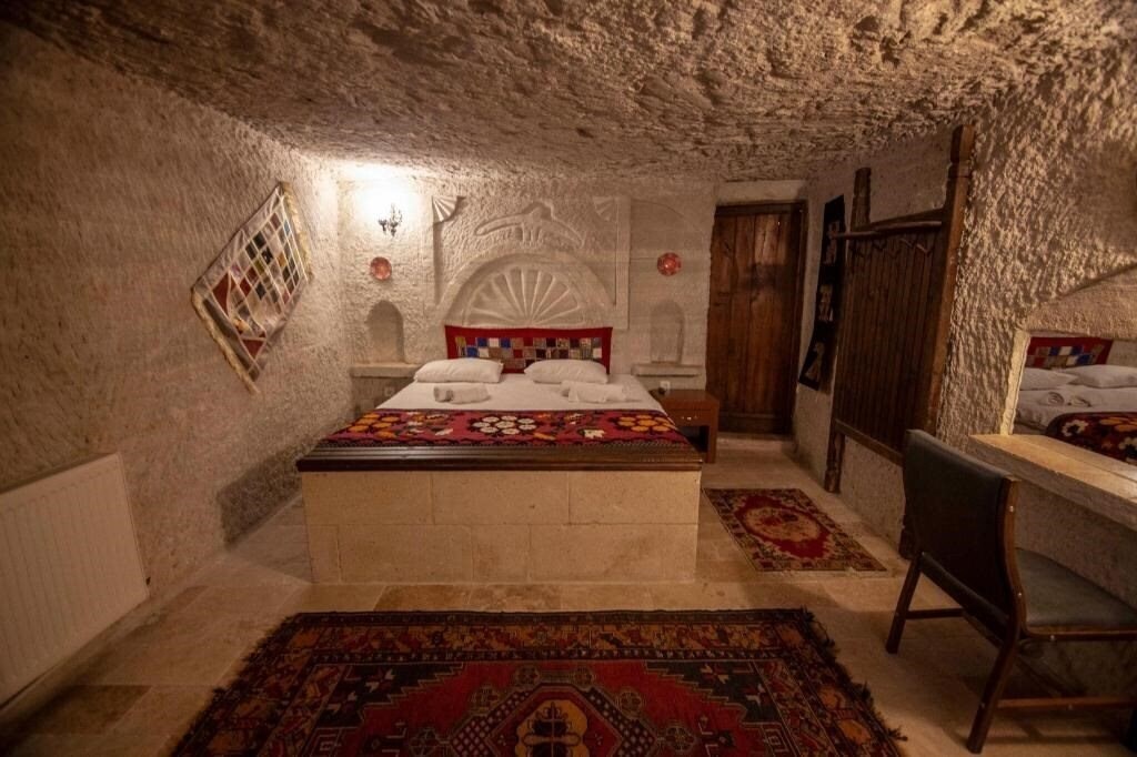 Фотографія Seven Rock Cave Hotel 3*