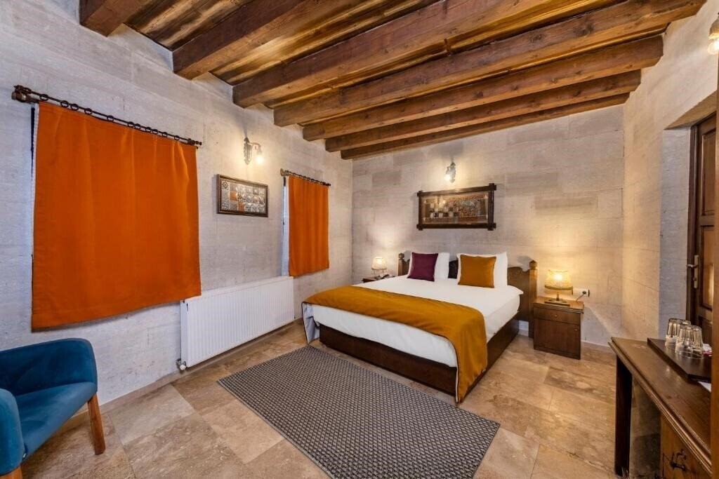 Отель Grand Elite Cave Suites 3*
