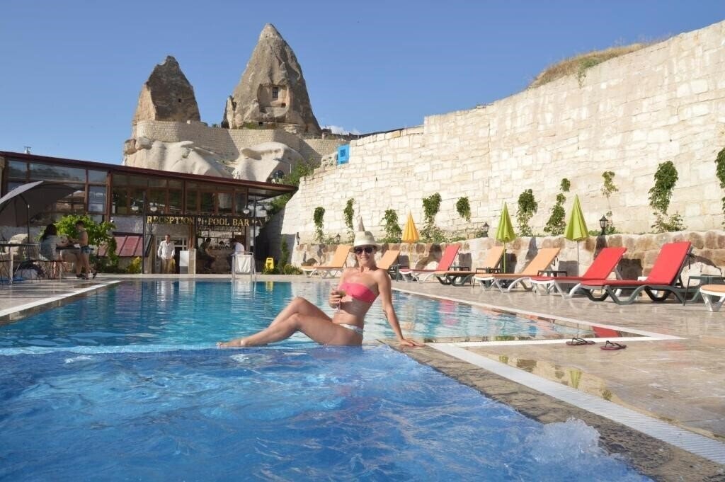 Фото Grand Elite Cave Suites 3*