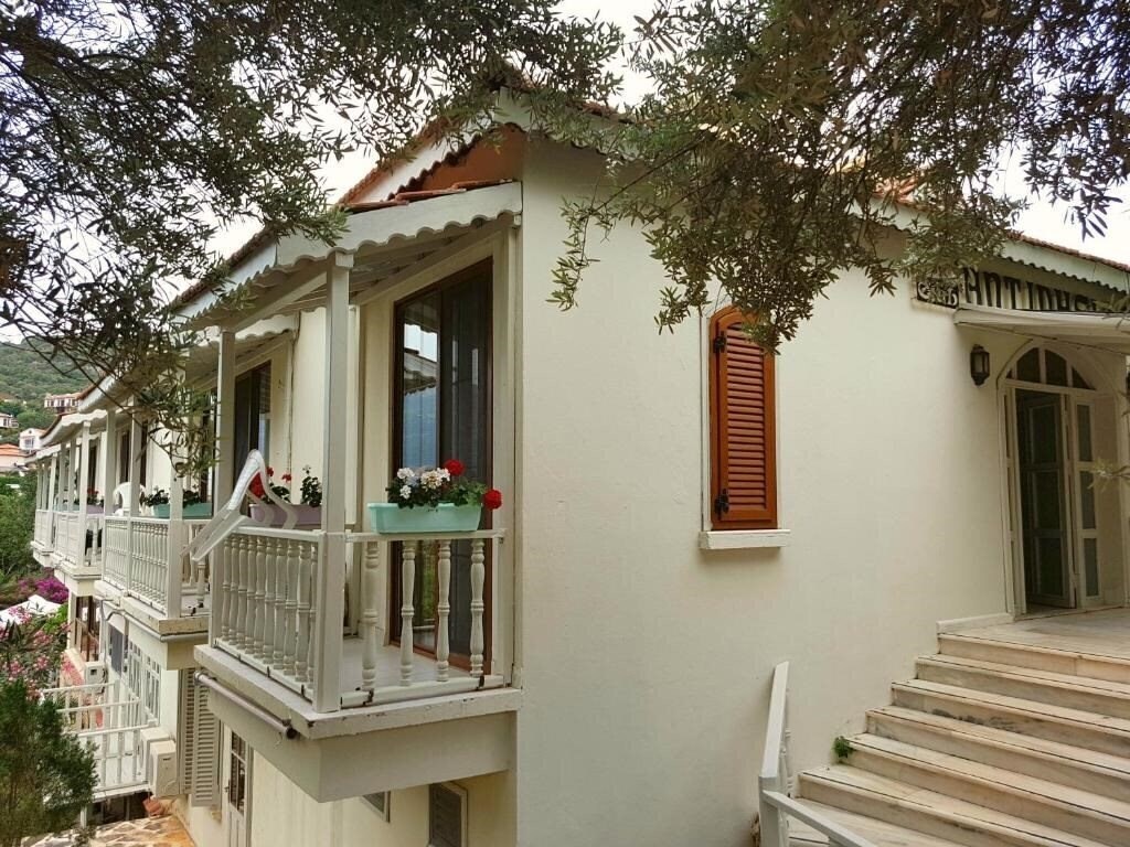 Готель Club Antiphellos 3*