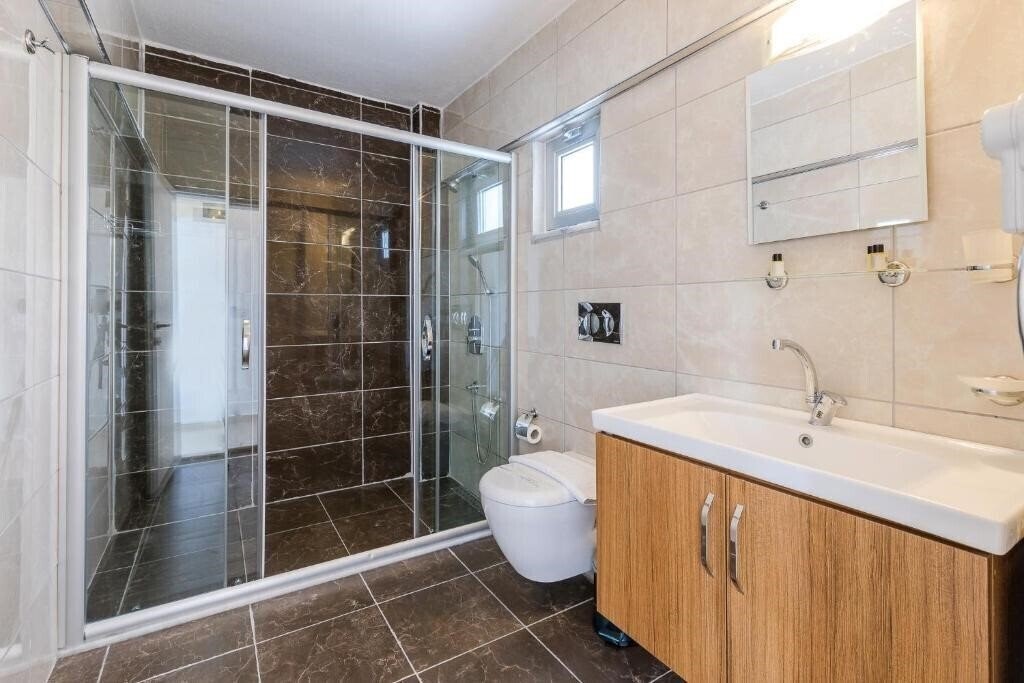 Фотографія Ekici Hotel 3*